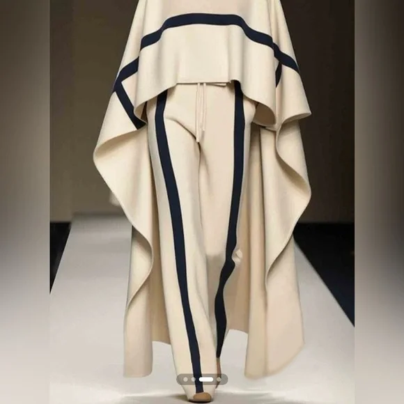 Turtleneck Raglan Sleeves Urban Loose Color Block Cape; Heavy Polyester100% - 2X - Picture 3 of 3